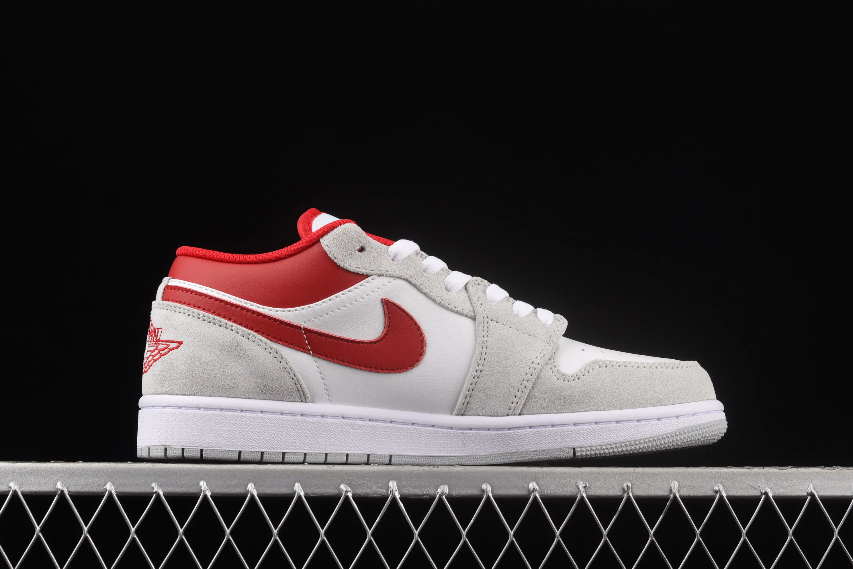 All categories Air Jordan Jordan series basketball shoes Air Jordan 1 Low Air Jordan 1 Low AJ1 Joe 1 low top beige red hook Retro cultural leisure sports basketball shoes DC6991-016